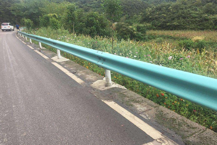 铜仁波形护栏-河南庞景实业有限公司