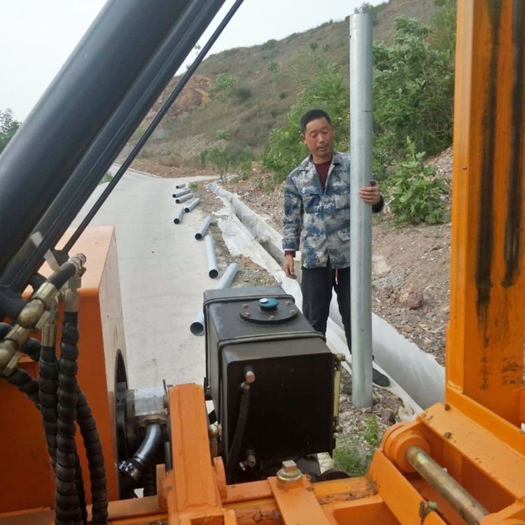 安顺波形护栏-河南庞景实业有限公司