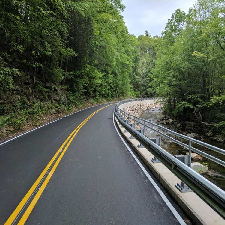 西藏公路波形护栏-河南庞景实业有限公司