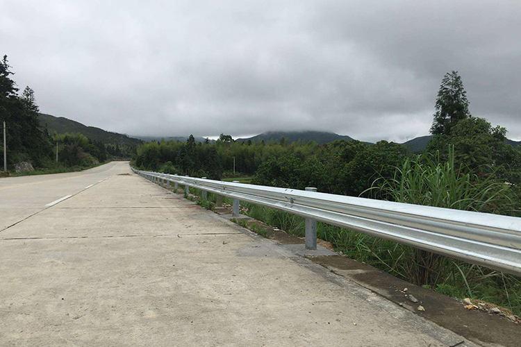 南平波形护栏-河南庞景实业有限公司