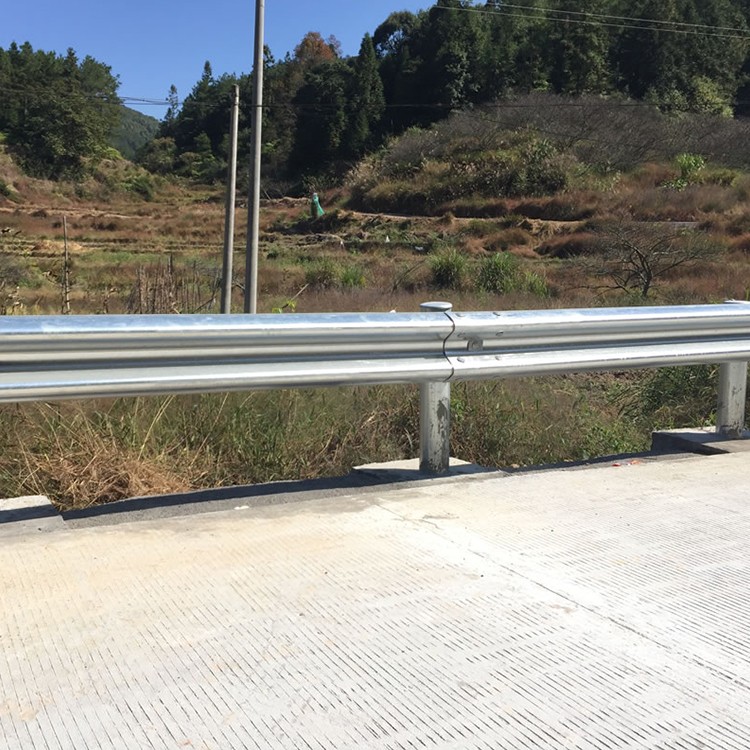 巢湖波形钢护栏施工计划-河南庞景实业有限公司