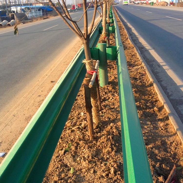 黑龙江波形公路护栏网几多钱一米-河南庞景实业有限公司
