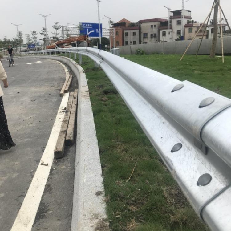 波形护栏托架尺寸-河南庞景实业有限公司