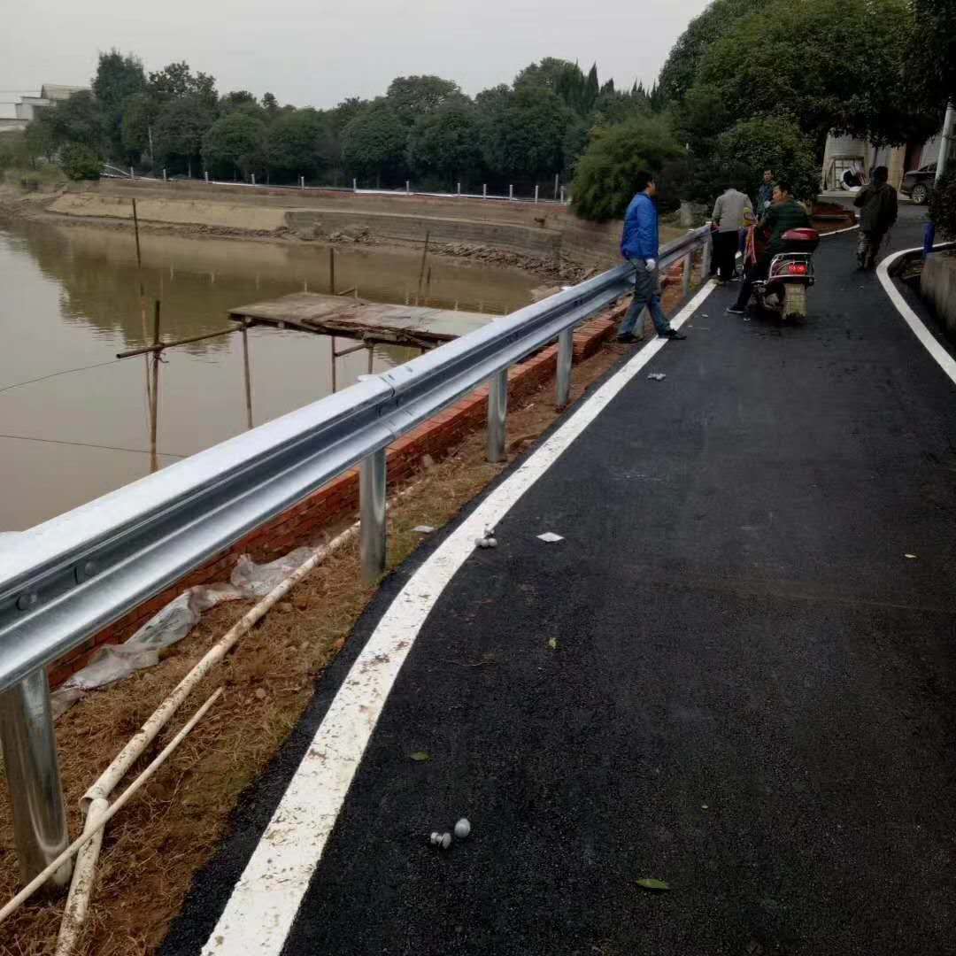 公路波形护栏型号-河南庞景实业有限公司